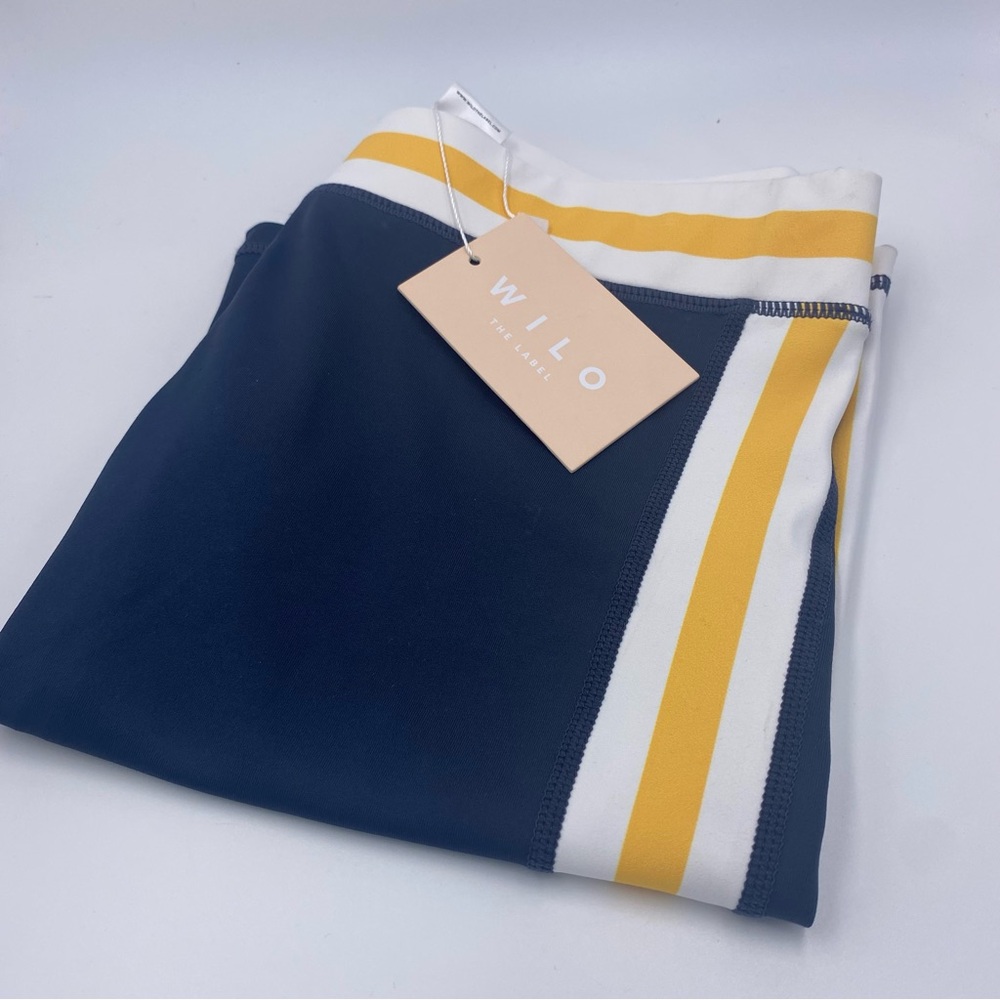 Wilo The Label Women’s Rib Bike Shorts Navy/ Gold Size Medium NWT